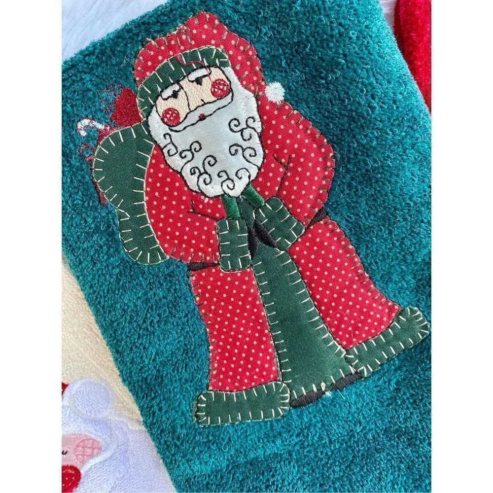 NWT NEW 3 PC Red Cream Green Christmas Vintage Santa Hand Towels